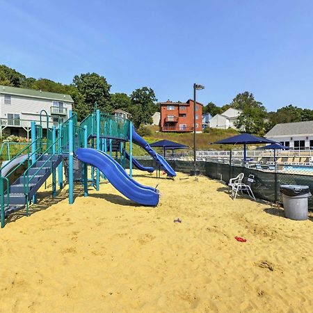 Poconos Family Home - Near Falls With Resort Perks! Bushkill Exterior photo